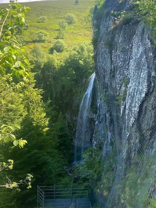 Maison De Bourg En Pierre Saint-Maurice  Holiday home