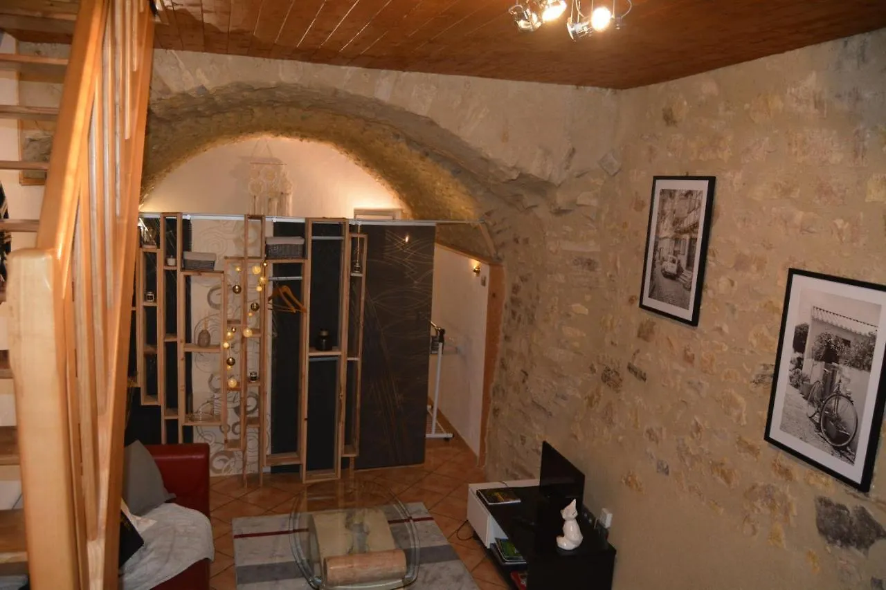 Maison De Bourg En Pierre Saint-Maurice  France