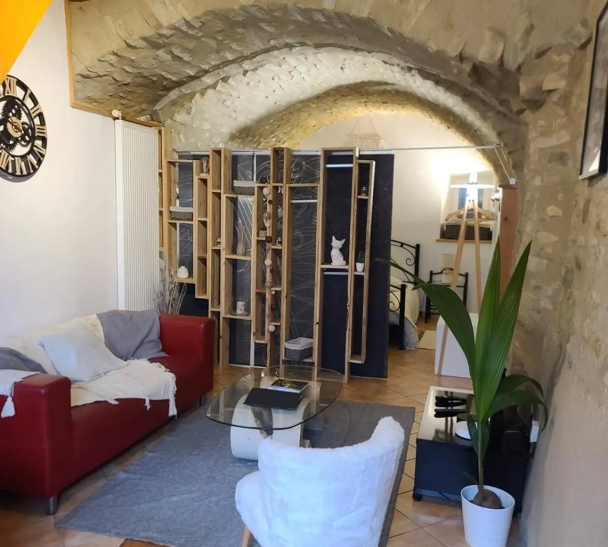 Maison De Bourg En Pierre Saint-Maurice  Holiday home Saint-Maurice (Puy-de-Dome)
